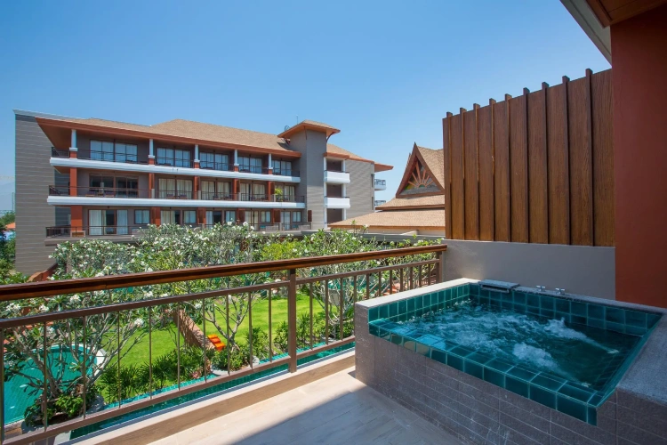 Deluxe room with balcony