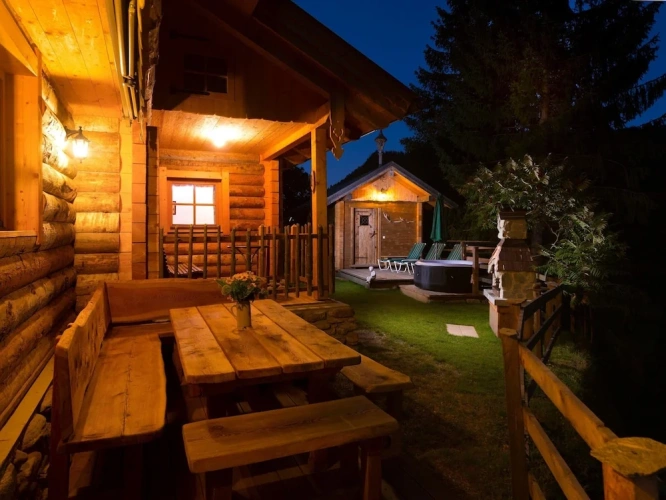 4 Bedrooms Classic Chalet