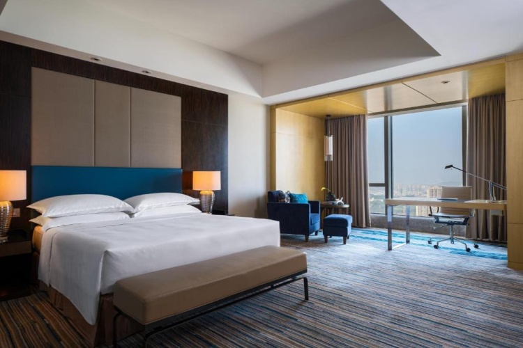 Double Club room with river view