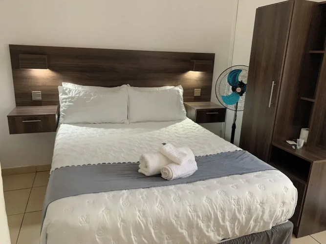 Mongi Guest House