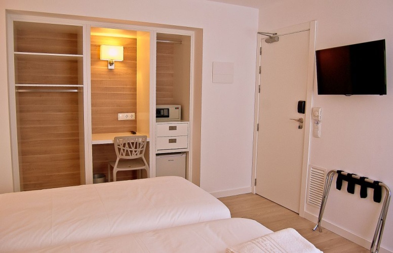 Bq Amfora Beach Hotel - Adults Only photo 12