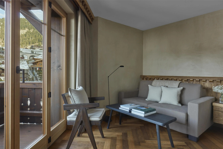 Miiro The Mansard