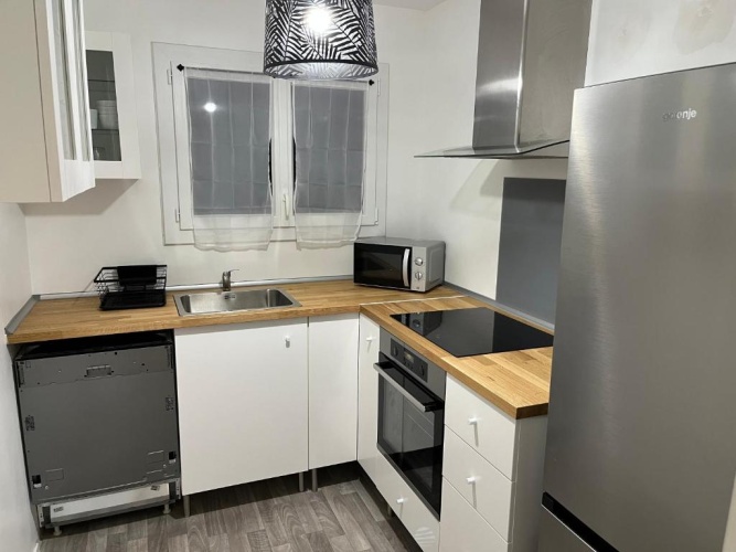 1 Bedroom Apartment