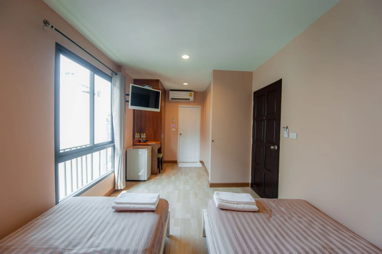 Full House Khaosan - Hostel
