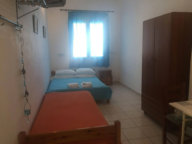 Apostolakis Rooms