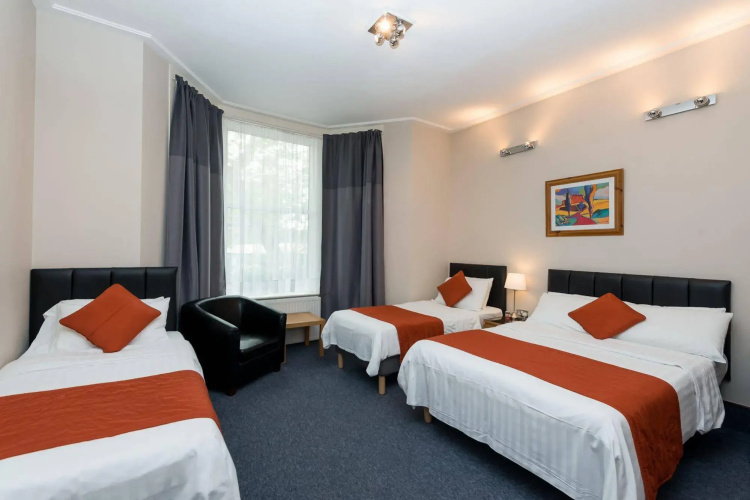 Adria Hotel