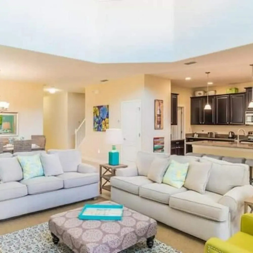 9004 Amazing 5BD With Pool