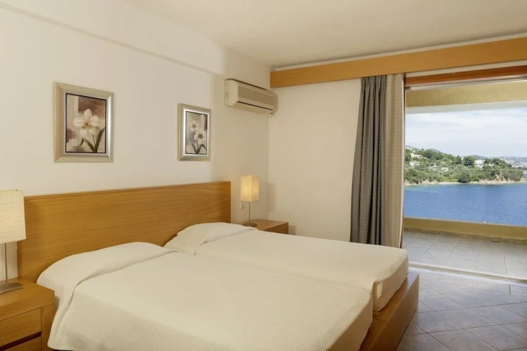 2 Bedrooms Suite with sea view