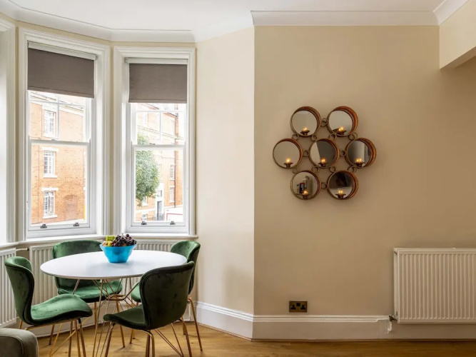 Molyneux Street Apartments
