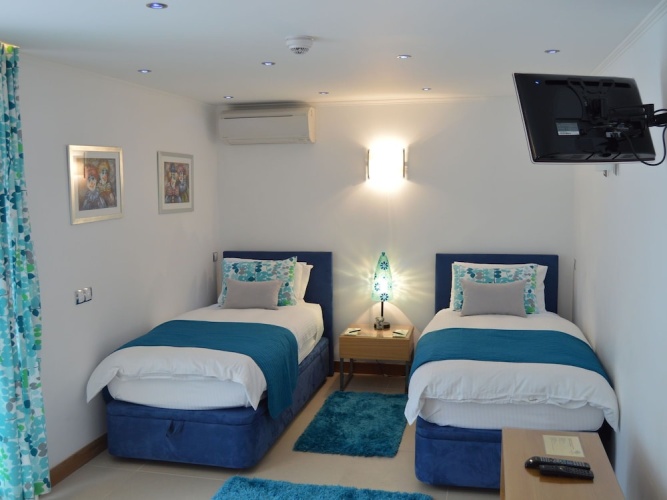 Guest rooms
