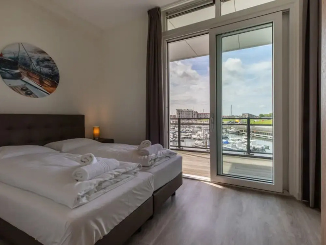 Seaside Escape, Sint-annaland