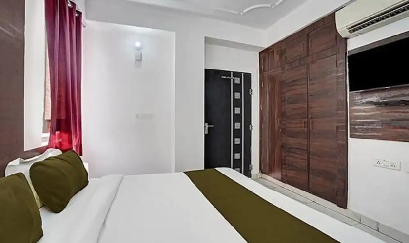 Fabhotel Sky Heights