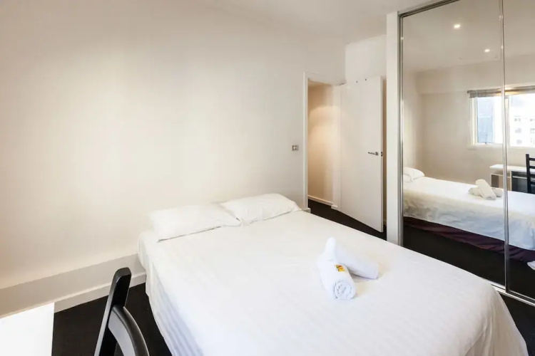 Claude - Beyond a Room Private Apartments