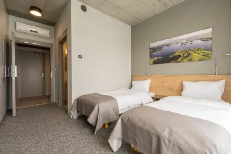 Air Hotel
