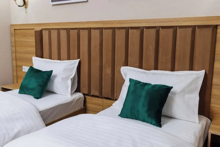 Royal Sebzor Hotel