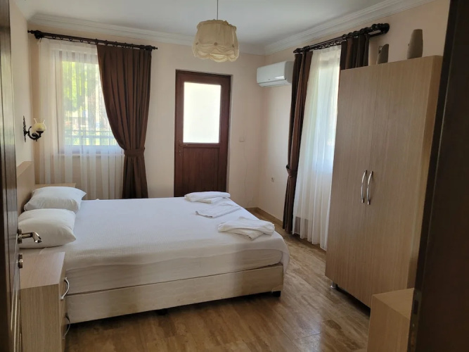 Oasis Apart Hotel