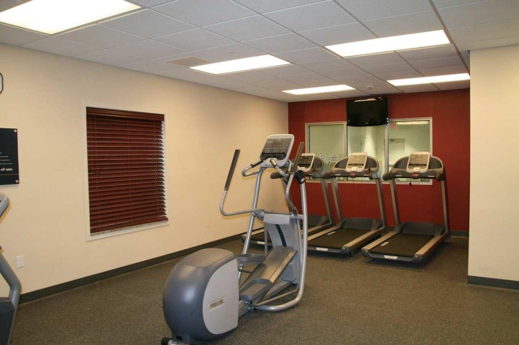 Hampton Inn & Suites by Hilton Lethbridge photo 17