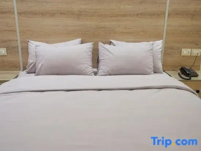 Deluxe Double Suite