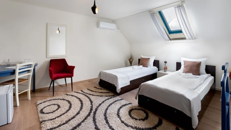 Economy Twin room