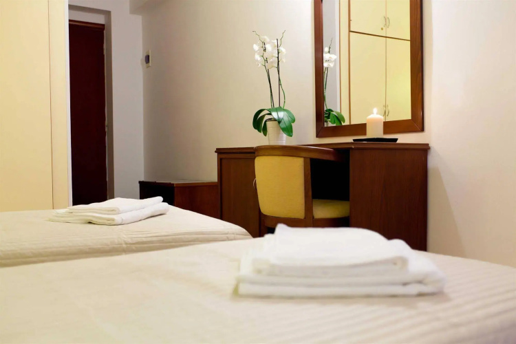 Athens Odeon Hotel
