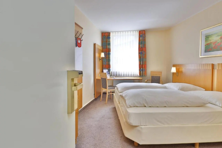 Best Western Central