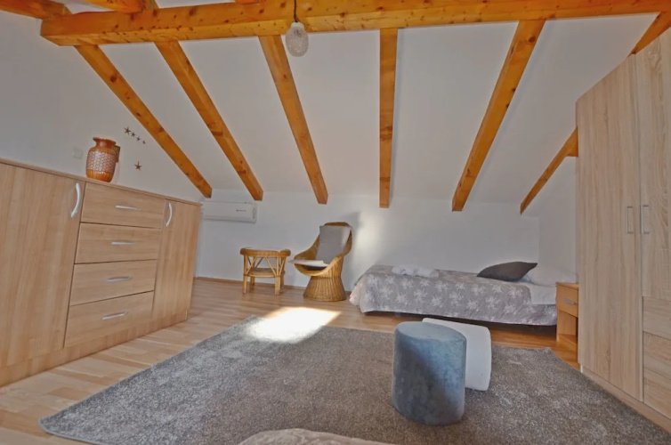 House Nevenka