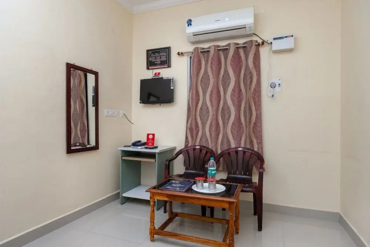 Palar Residency By OYO Rooms