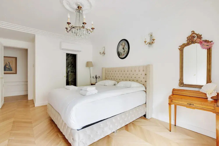 Luxurious Flat - 4bd/8p - Arc de Triomphe