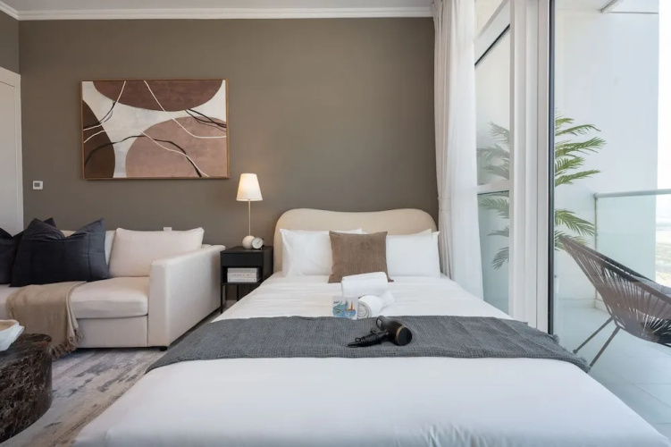 Spacious Studio in Carson C - Damac Hills