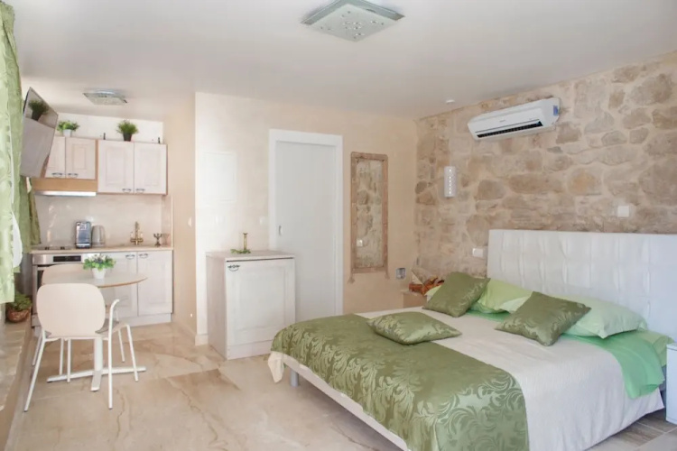 Luxury View Marjan