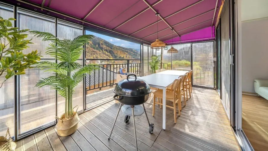 Gapyeong Ddobagi Pet & Spa Glamping