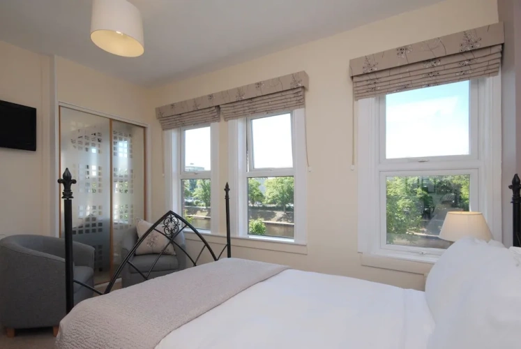 Standard Double room with river view