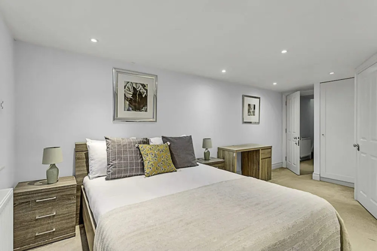 Superb Clapham Duplex