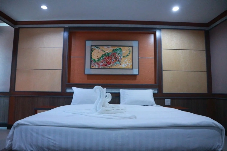 Double Suite
