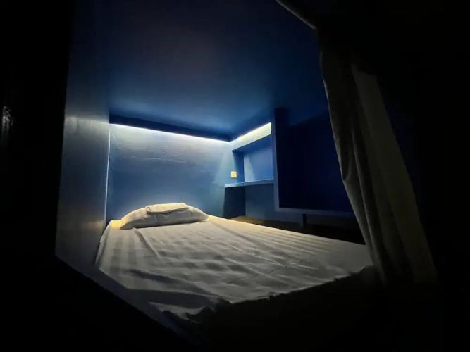 Central Pod Capsule Hostel
