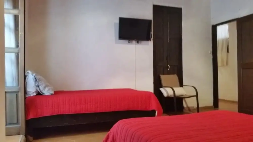 2 Bedrooms Suite with balcony