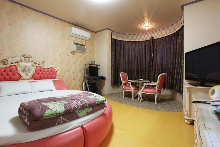 Carlsbed Motel