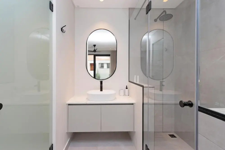 Oceanview Secure 3bed Apt Sea Point Marlo Breeze