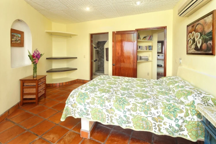 1 Bedroom Luxury Bungalow with mountain view