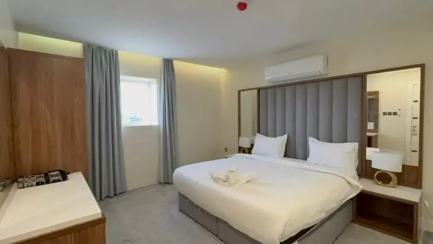 Deluxe Apartment