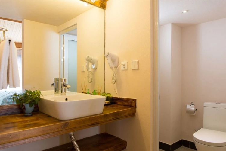 Quadruple Suite