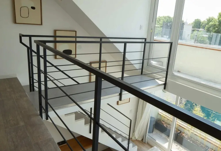 Triplex with rooftop for private use II