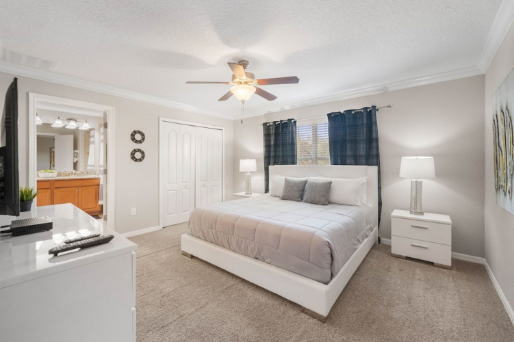 Paradise 4Bd w Private Pool & Waterpark 2941