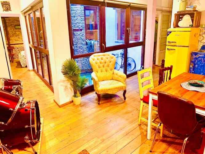 4 Bedrooms Double Cottage