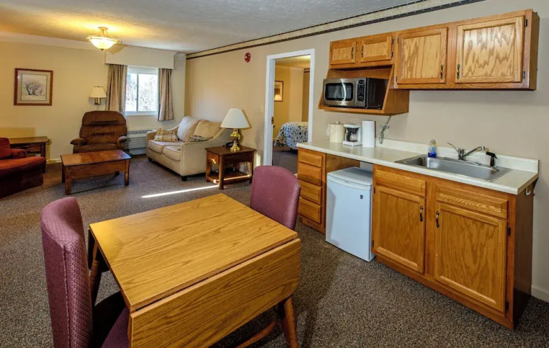 Westgate Inn