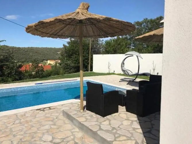 Holiday Homes Sintija