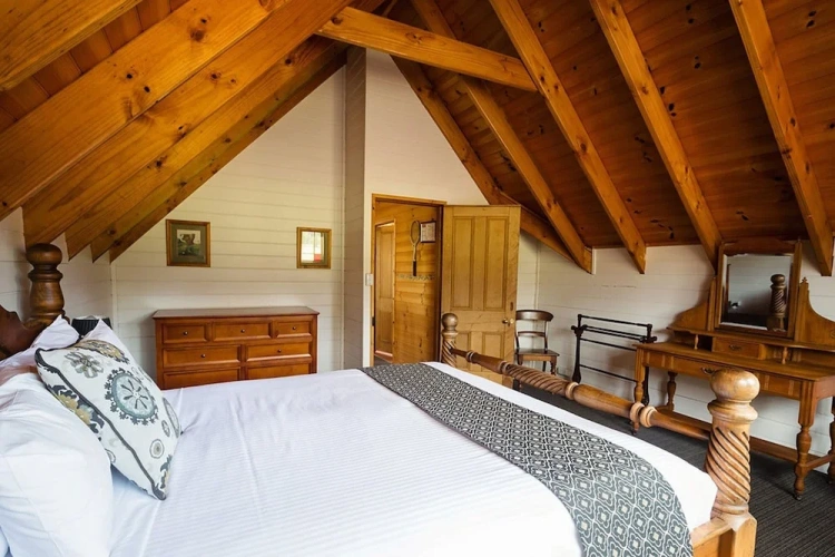 3 Bedrooms Cottage