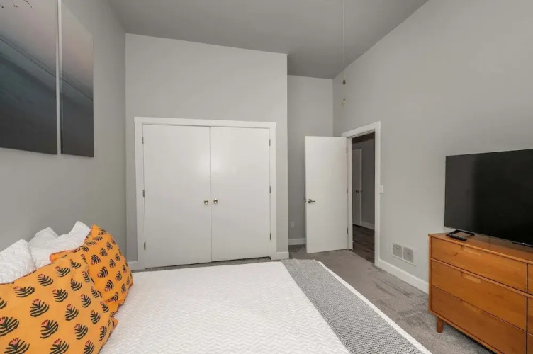 The Heart of Madison Suites