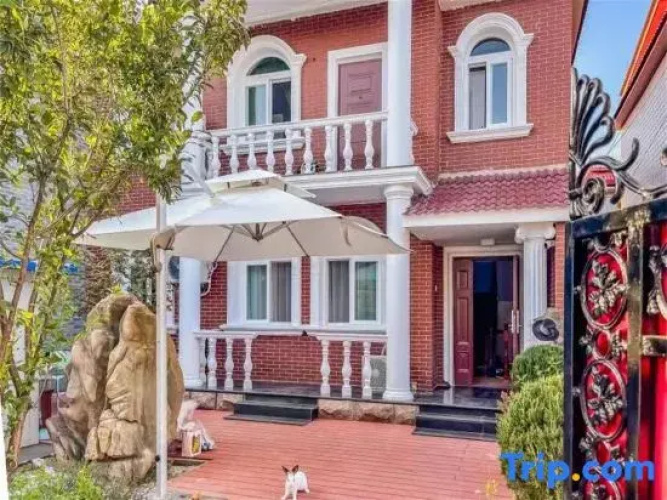 Art house Homestay