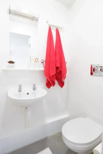 Student Only AXO Islington